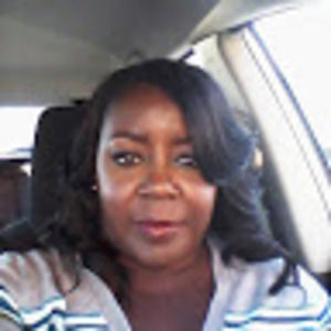 Meet your Posher, Yvette